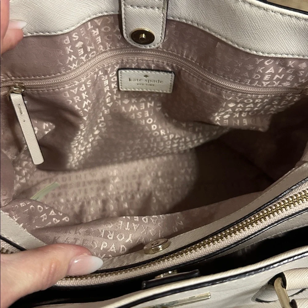 Kate Spade Evangelie Laurel Way Satchel Bag, EUC